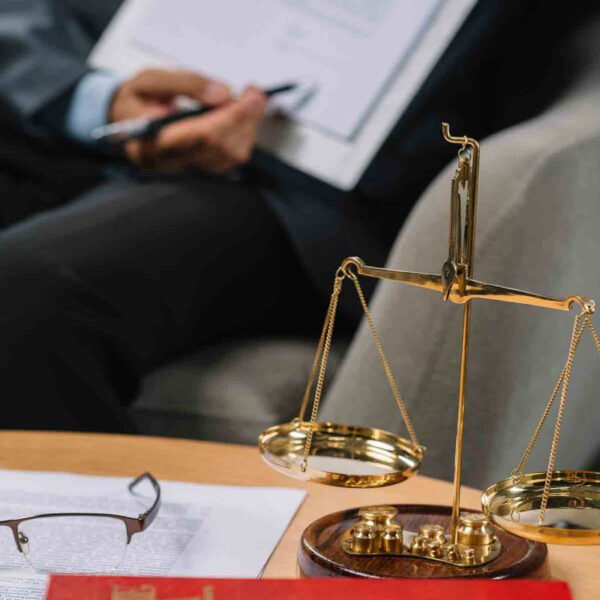 Ayuda legal gratuita para inmigrantes.