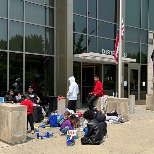 Ayuda para venezolanos en Chicago, Illinois.